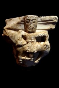 Capital - horseman (2nd half of 12th century), marble - Museo Diocesano (Genoa)- DSC01333