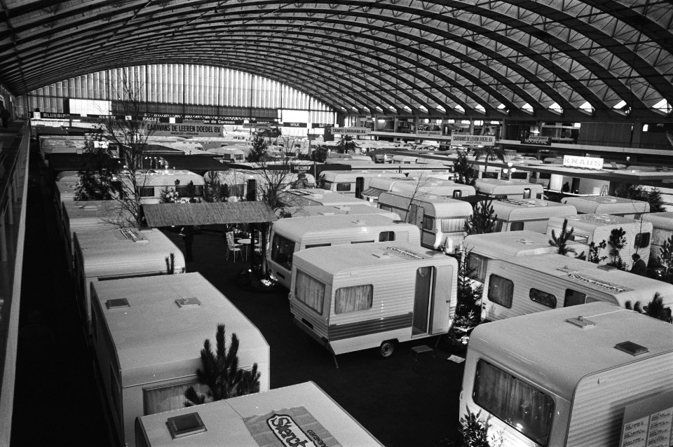 Caravan RAI 77 overzicht, Bestanddeelnr 929-4762