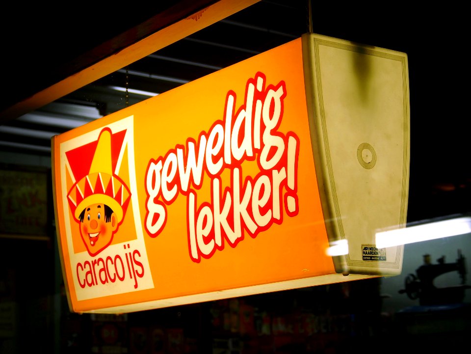 Caraco ij geweldig lekker lichtreclame