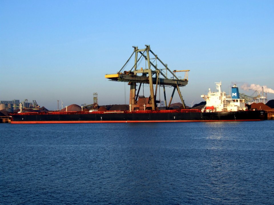 Cape Sun p08, Mississippi harbour, Port of Rotterdam, Holland 15-Dec-2007