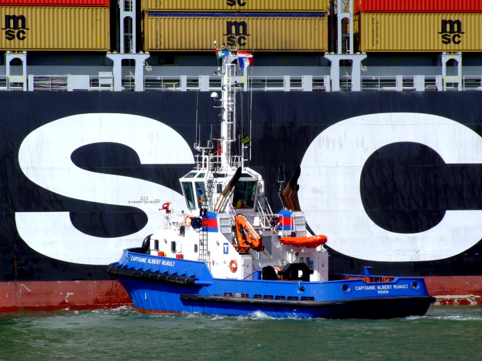 Capitaine Albert Ruault IMO 9398814 p3 Port of Rotterdam, Holland 29-Jul-2007