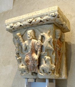 Capital, Abbey of Santa Maria de Labanza, Palencia, Spain, Christ in Majesty Exhibiting His Wounds, c. 1185-1190 AD, limestone - Fogg Art Museum, Harvard University - DSC00661