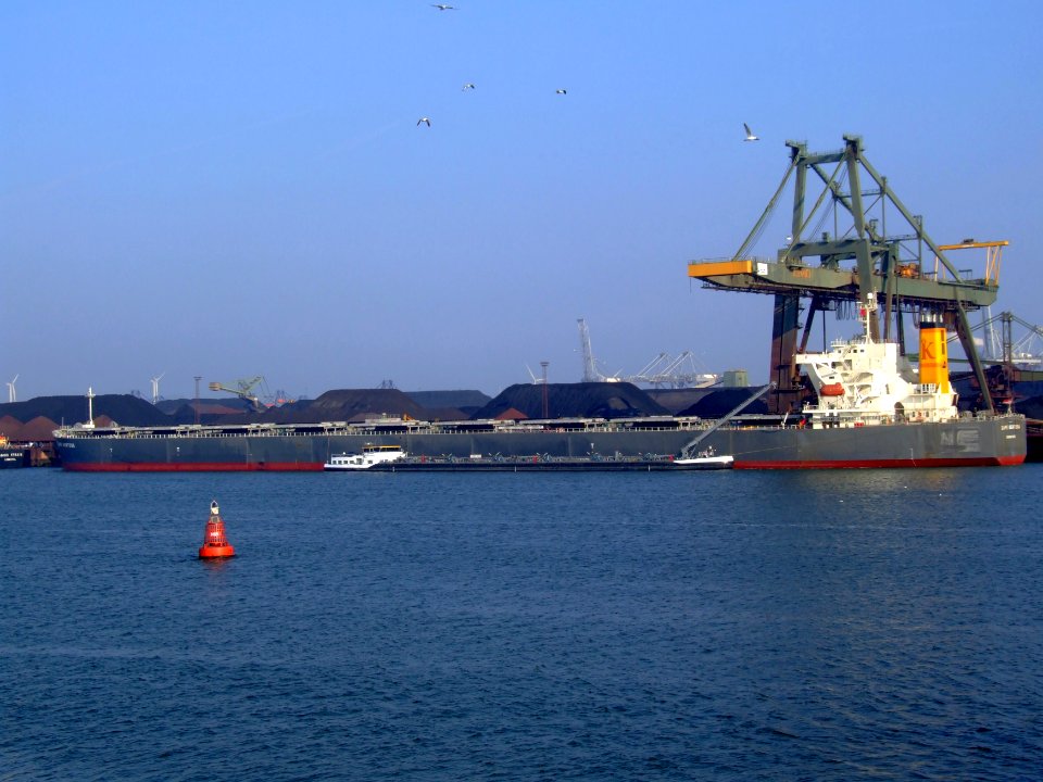 Cape Sentosa p2, Mississippi harbour, Port of Rotterdam, Holland 29-Apr-2007