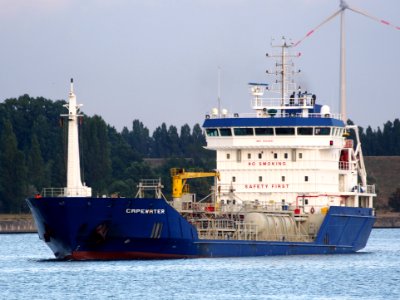 Capewater - IMO 9423841 into Zandvlietsluis, Port of Antwerp pic1