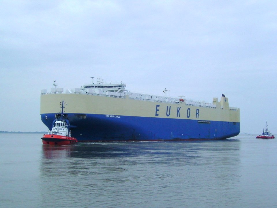 Car carrier Morning Carol 2011-07-26 (1)