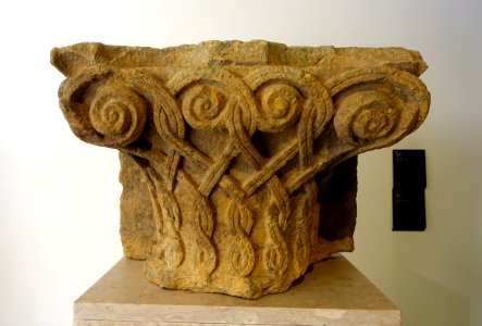 Capital, Igreja de S. Cristovao, 12th century - Museu Nacional de Machado de Castro - Coimbra, Portugal - DSC09869