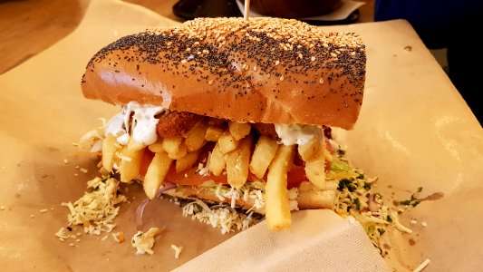 Cape Town - Vegan Lekker Nuggy Gatsby in restaurant Lekker Vegan