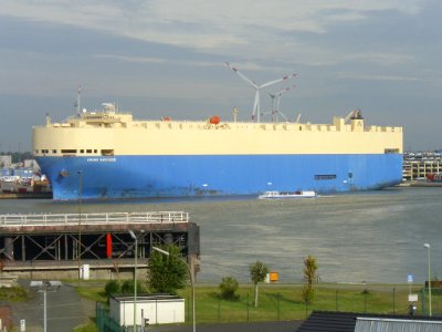 Car carrier Grand Sapphire