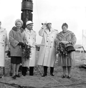 Caransa hotel, de heer en mevrouw Van Hall en de heer e mevrouw Caransa, Bestanddeelnr 918-6426