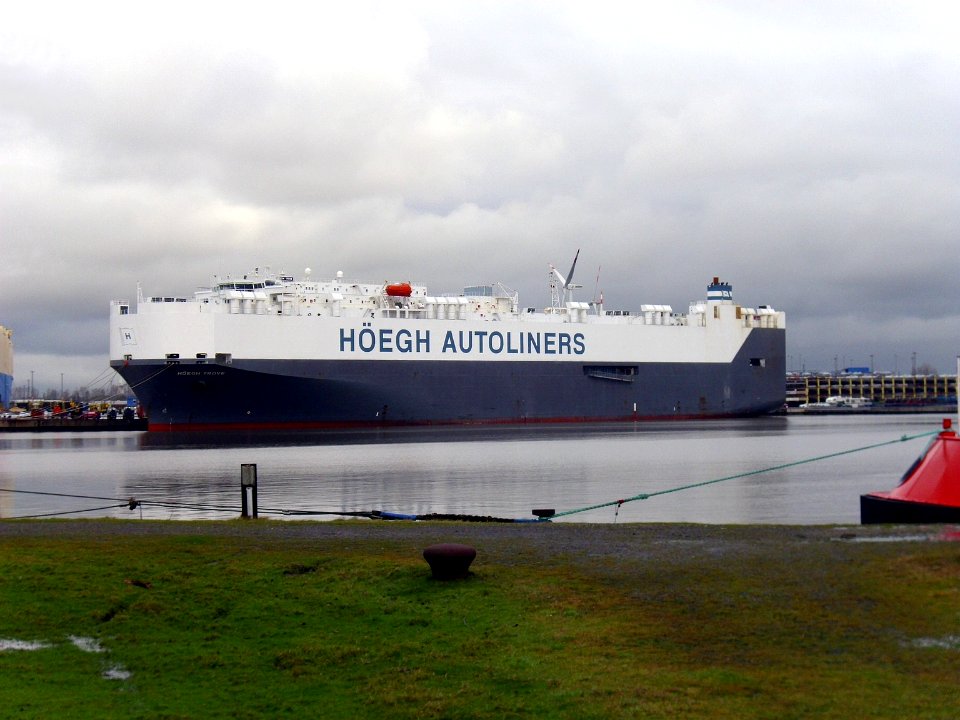 Car carrier Höegh Trove