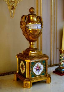 Clock - Waddesdon Manor - Buckinghamshire, England - DSC07803