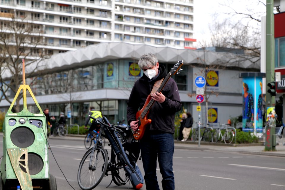 Car free Leipziger Straße protest Berlin 2021-04-25 19