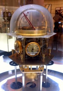Clockwork, view 1 - National Museum of Nature and Science, Tokyo - DSC07404