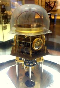 Clockwork, view 2 - National Museum of Nature and Science, Tokyo - DSC07405