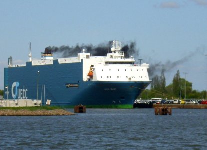 Car carrier Auto Bank 2012-05-05