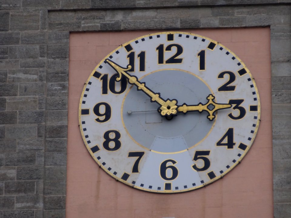 Clock Georgenkirche Eisenach