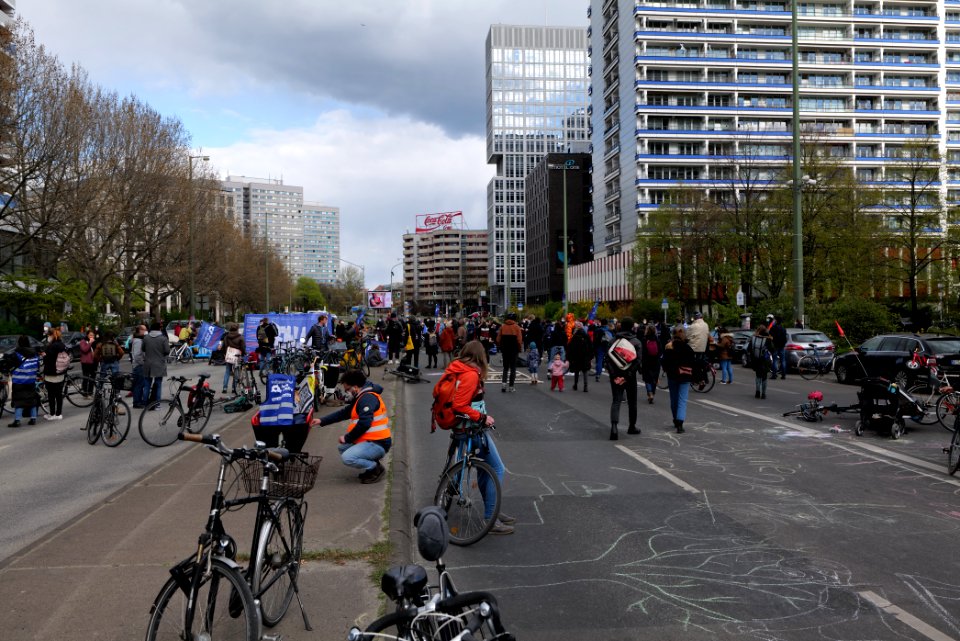 Car free Leipziger Straße protest Berlin 2021-04-25 11