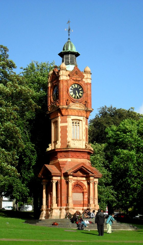 Clock Tower, Preston Park, Brighton (NHLE Code 1380948) (August 2010) (2)