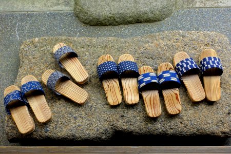 Clogs - Shinise Kinenkan Museum - Nagamachi - Kanazawa, Japan - DSC00227