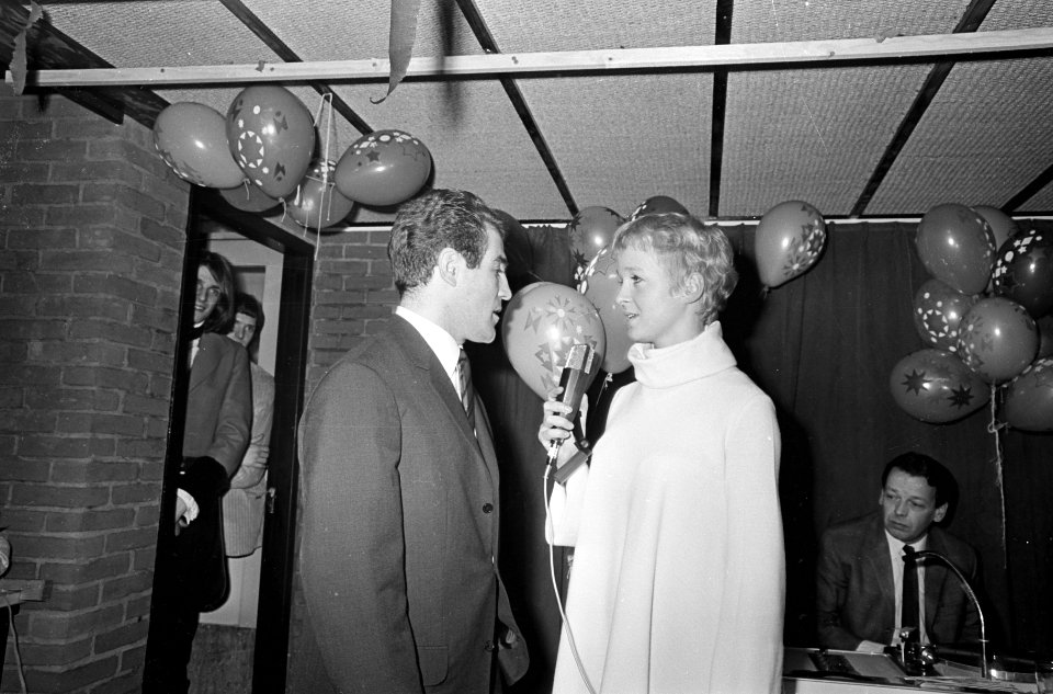 Club 67 in Amsterdam geopend, Judith Bosch en Bennie Muller, Bestanddeelnr 920-0020