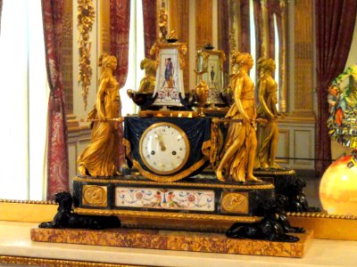 Clock of the Vestals Carrying the Sacred Fire, case by Pierre-Philippe Thomire, clock by Robert Robin, 1789 - Corcoran Gallery of Art - DSC01288