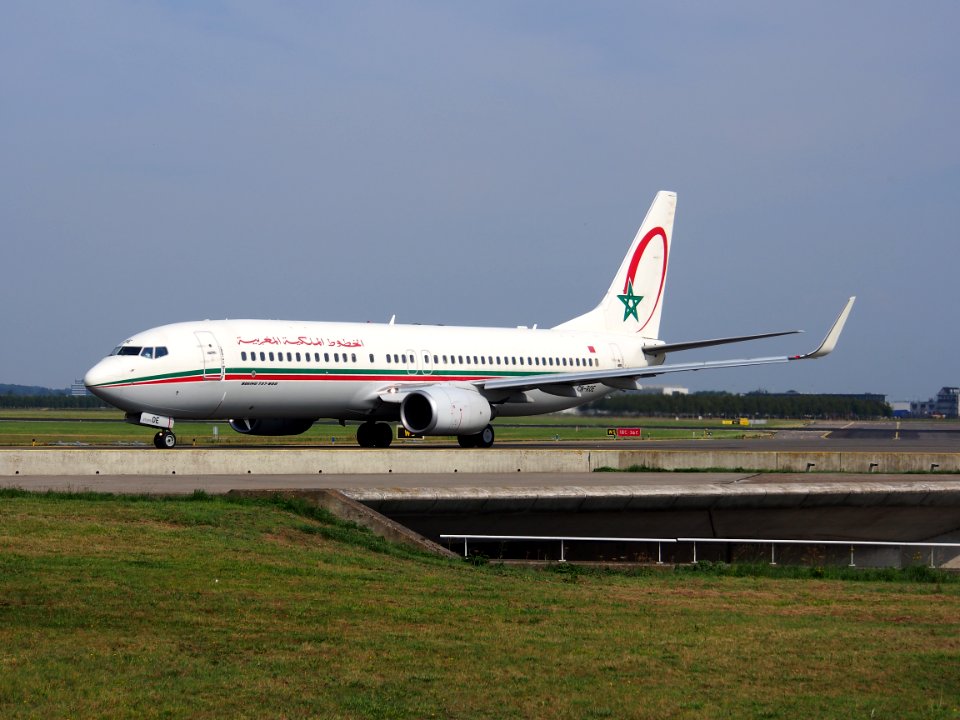 CN-ROE Royal Air Maroc Boeing 737-8B6(WL) - cn 33063 taxiing, 25august2013 pic-005