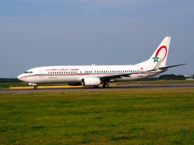 CN-ROB Royal Air Maroc Boeing 737-8B6(WL) - cn 33060, taxiing 22july2013 pic-004