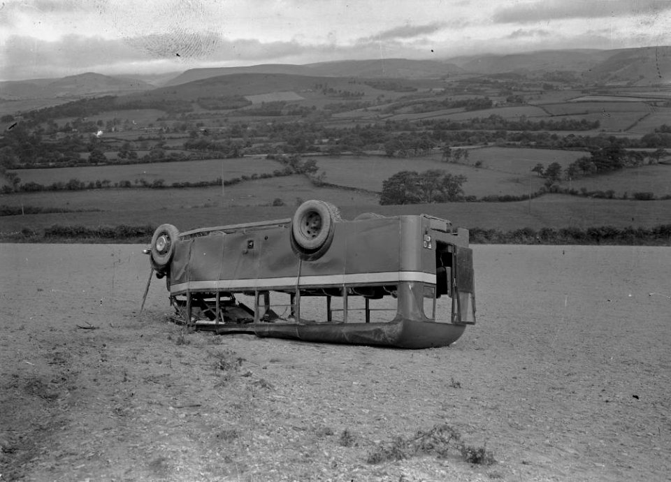 Coach accident (1293721)