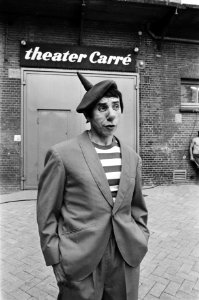 Clown André Nikolajev, Bestanddeelnr 932-6575