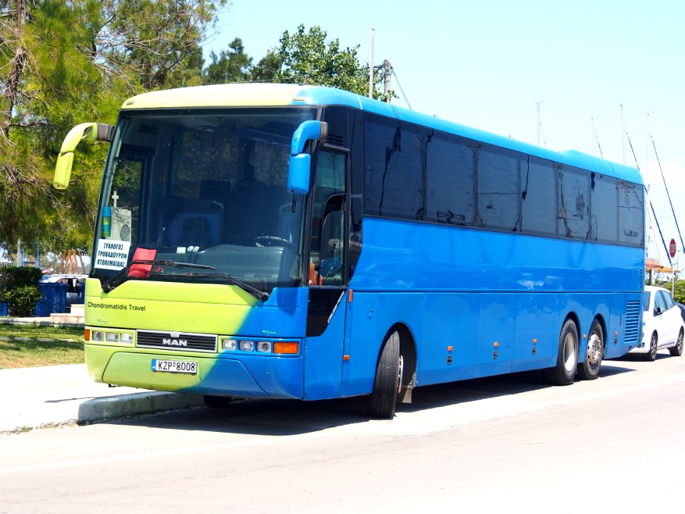 Coach bus in Lefkada, MAN Chondromatidis Travek, pic2