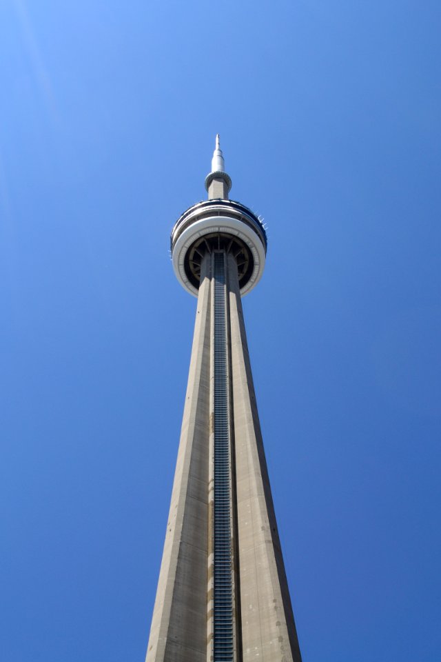 CNTowerTop14