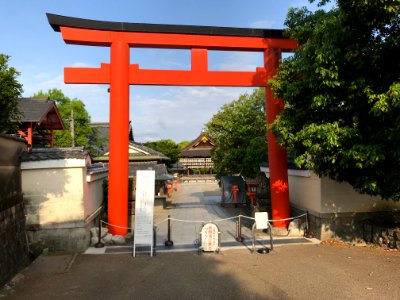 Closed Yasaka Jinja shrine east 20200505
