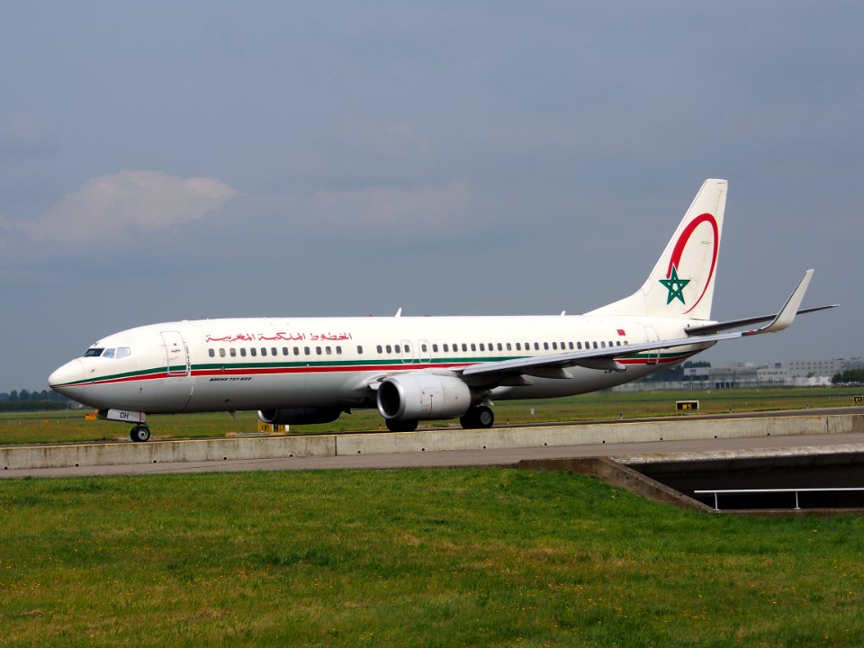 CN-ROH Royal Air Maroc Boeing 737-85P(WL) - cn 33978 taxiing pic-005