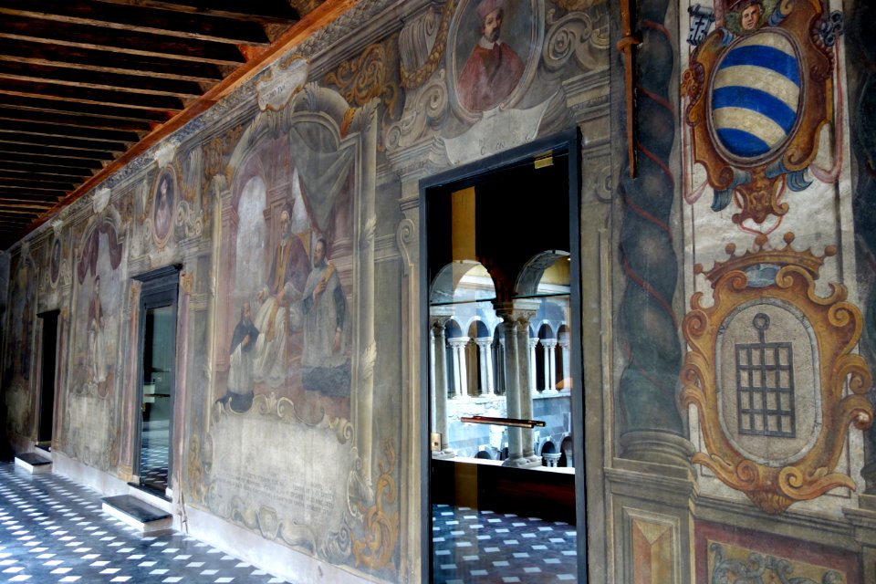 Cloister gallery of the Museo Diocesano (Genoa) - DSC01659