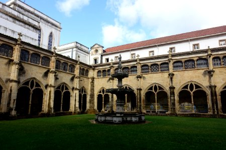 Cloisters - Mosteiro de Santa Cruz - Coimbra, Portugal - DSC09697