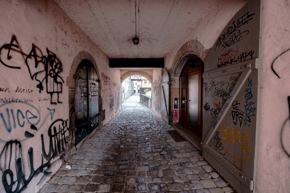 Clinicumsgasse-Tunnel-unter-der-Alten-Aula-2019-001