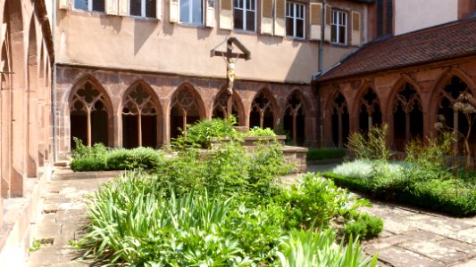 Cloître des récollets (Saverne) 05