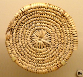 Close-coiled tray fragment, 1250 BC - 400 AD, Hogup Cave, Utah, plant material - Natural History Museum of Utah - DSC07272