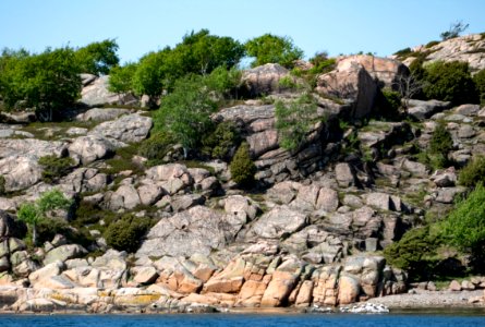 Cliffs on the south east part of Ryxö 13