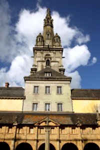 Cloître de la Basilique Sainte-Anne d'Auray 19082019 3 7239