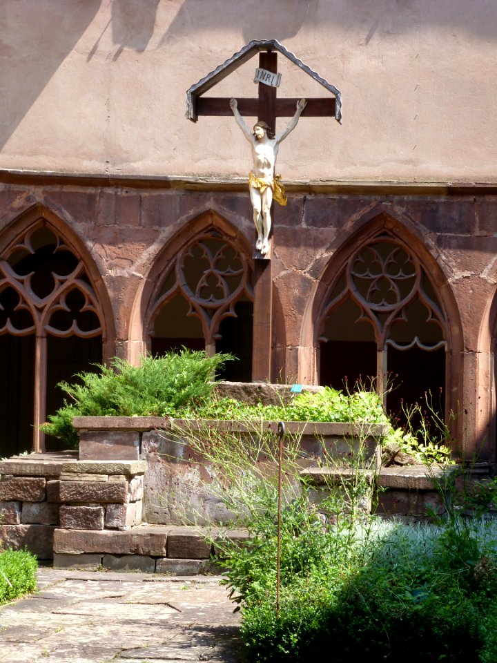 Cloître des récollets (Saverne) 07