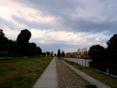 Clouds near thunderstorm from Maselakepark 2019-06-03 05