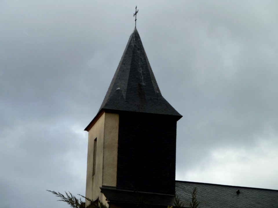 Clocher de l'église de Lourenties