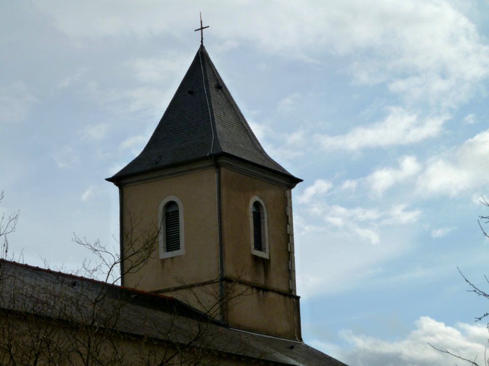 Clocher de l'église de Limendous