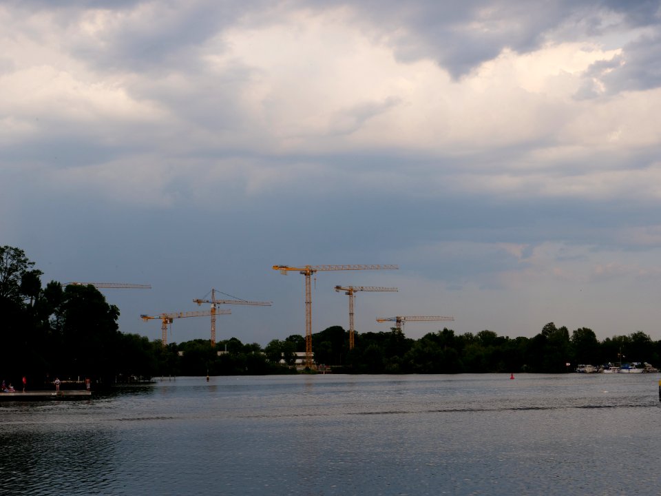 Clouds near thunderstorm from Maselakepark 2019-06-03 11