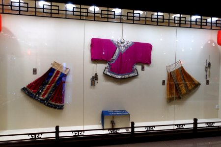 Clothing exhibit - Sichuan University Museum - Chengdu, China - DSC06266
