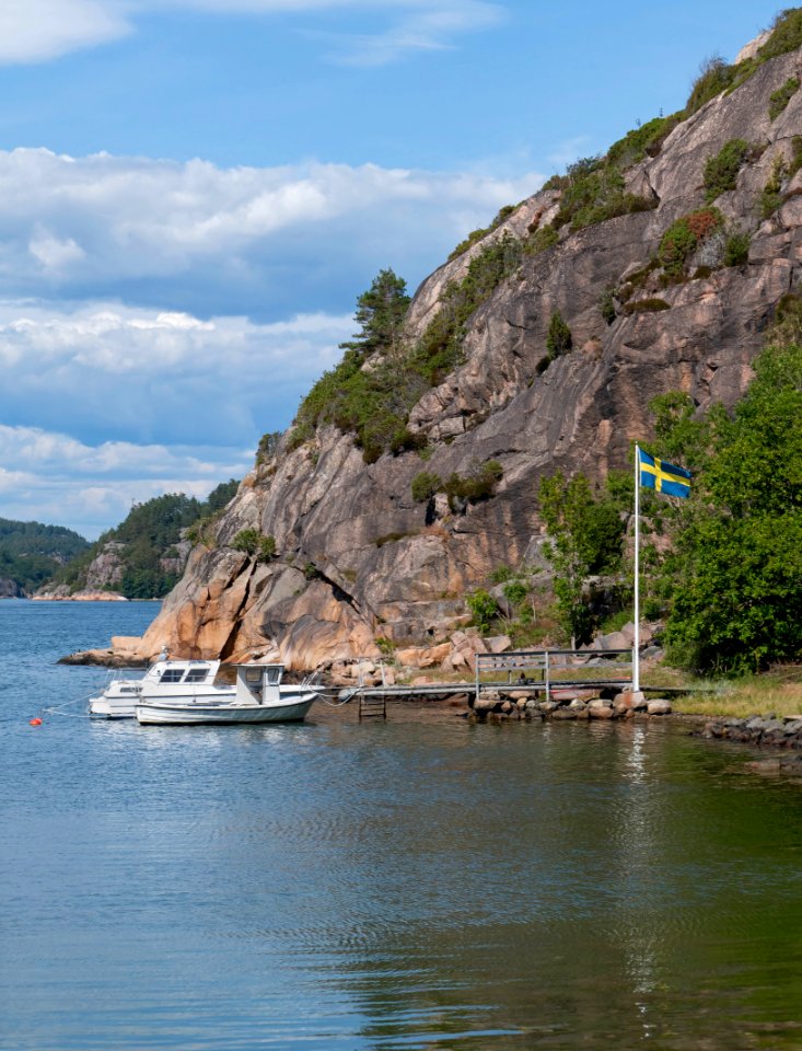 Cliff in Röe Sandvik