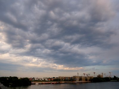 Clouds near thunderstorm from Wasserstadtbrücke 2019-06-03 05