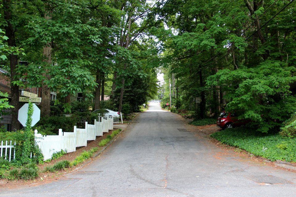 Club House Drive, Pine Lake, Georgia