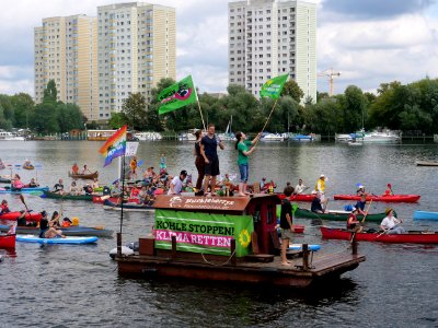 Coal and Boat demonstration 2019 26